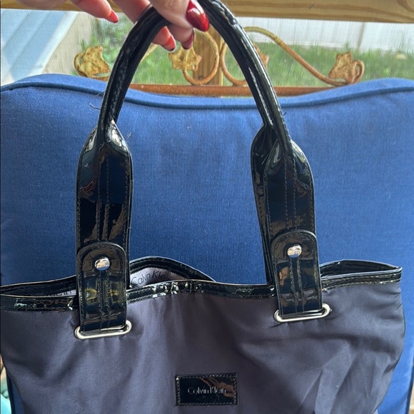 Calvin Klein Black Tote with Silver Accents and Spacious Design - Picture 3 of 8